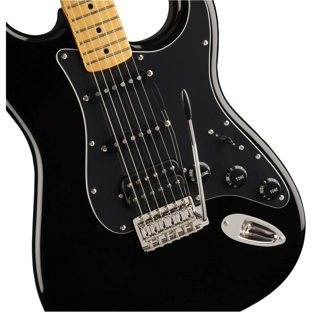 Fender Squier by E-Gitarre Classic Vibe Maple Black mit Softcase '70s Stratocaster® HSS, Griffbrett,