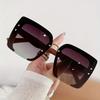 1 Pair Of High-End Sense Ins Style Sunglasses Classic Design Sense Retro Women'S Gradient Tone Sunglasses
