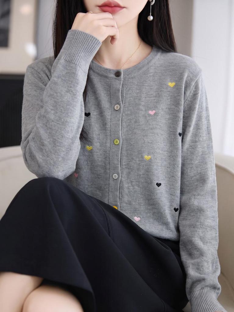 Women's Slimming Heart Embroidery Wool Cardigan - Lightweight, Versatile Round Neck Knit for Spring & Autumn