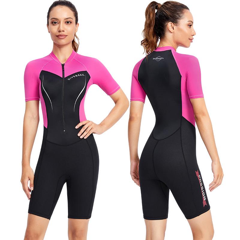 Muta 1.5MM Unisex: Protezione Solare Integrale con Manica Corta e Pantaloncino per Snorkeling, Surf e Immersioni in Acqua Calda.