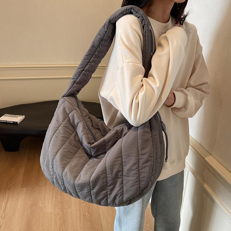 

Korean Version Cloud Bag, Pleated Bag, Bubble Bag, Niche Handbag серый