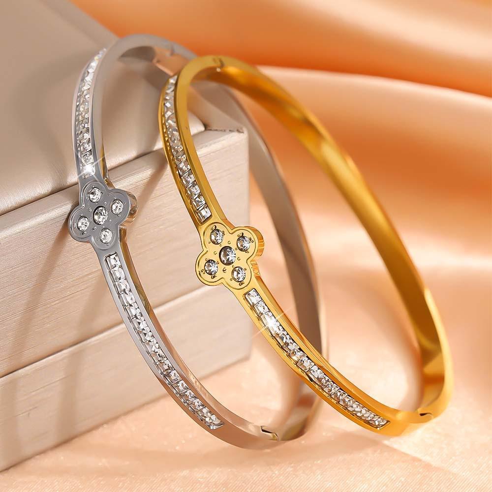 Elegant Four-Leaf Clover Zircon Bracelet: Gold-Plated Titanium Steel Floral Jewelry