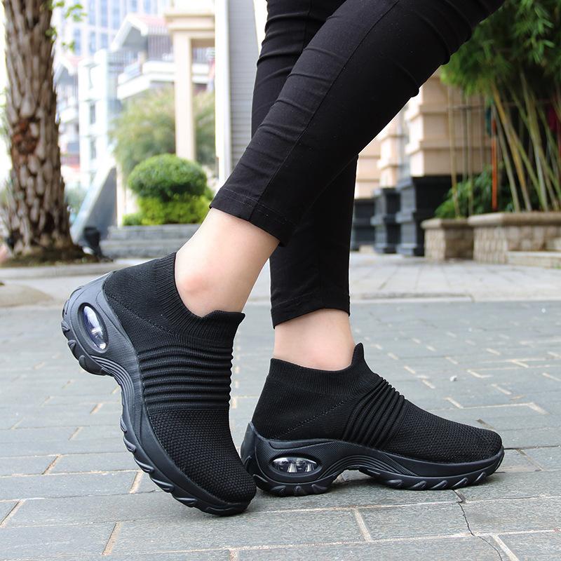 Large size hot large size women's shoes air cushion flying woven casual shoes overshoes fashion rocking shoes Quanzhou sports shoes