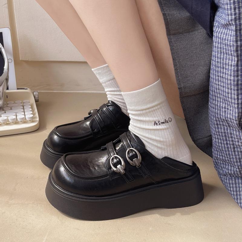 Small muffin platform women's spring new versatile round head retro British casual single shoes