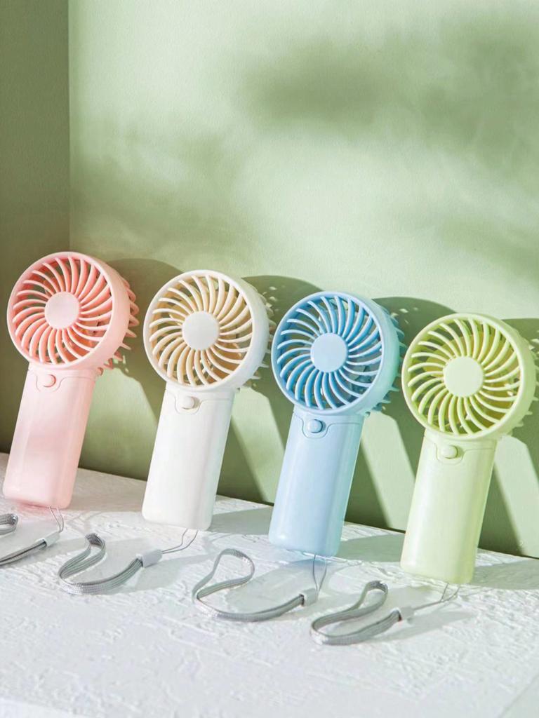 1pc Handheld Battery Operated Cartoon Mini Fan, Portable For Summer And For Outdoor,Sport,Kitchen,Bedroom,School,Office,And For Woman,Man,Children