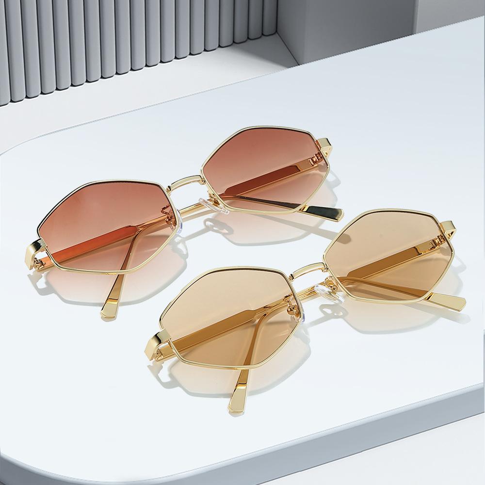 Metal Diamond-Shaped Sunglasses Stylish and Unique Street Style Shades for Women Outdoor Travel Fishing UV Protection Eyewear