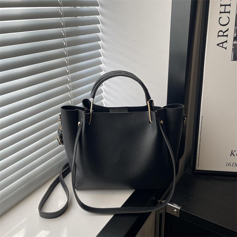 Street Style Large Pu Bucket Bag With Magnetic Closure For Casual Daily Use