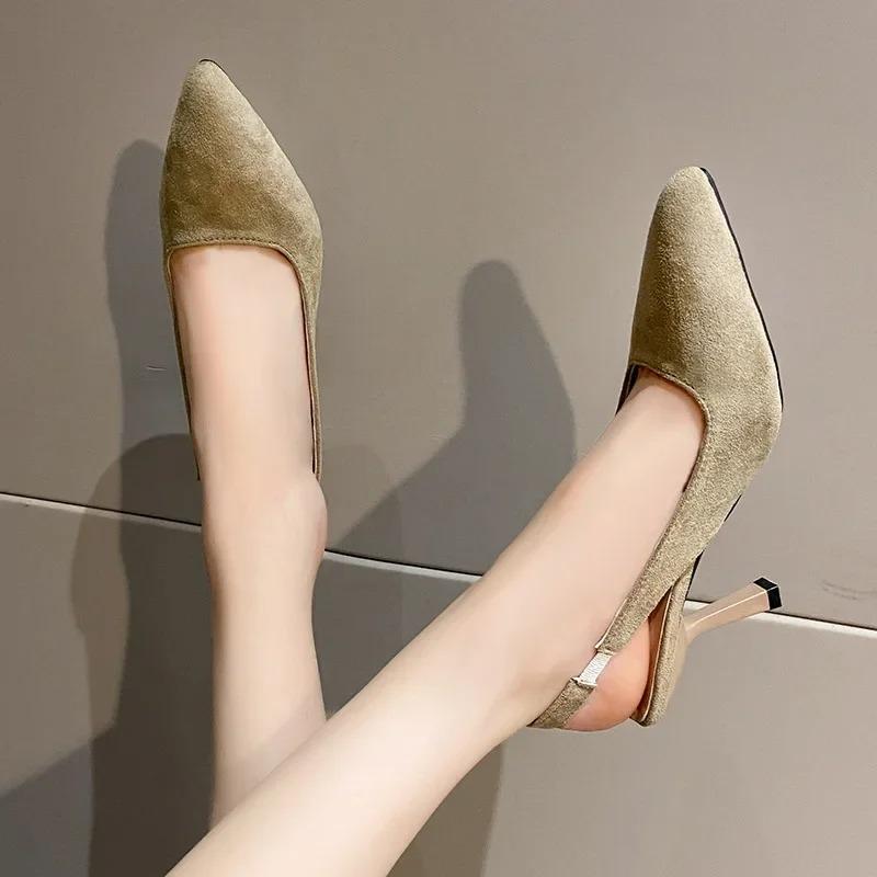 Modes franču stila sieviešu augstpapēžu kurpes 2025. gada vasaras jaunas elegantas mākslīgās zamšādas smailgalu seksīgas ballīšu sandales vienas kurpes liels izmērs 43