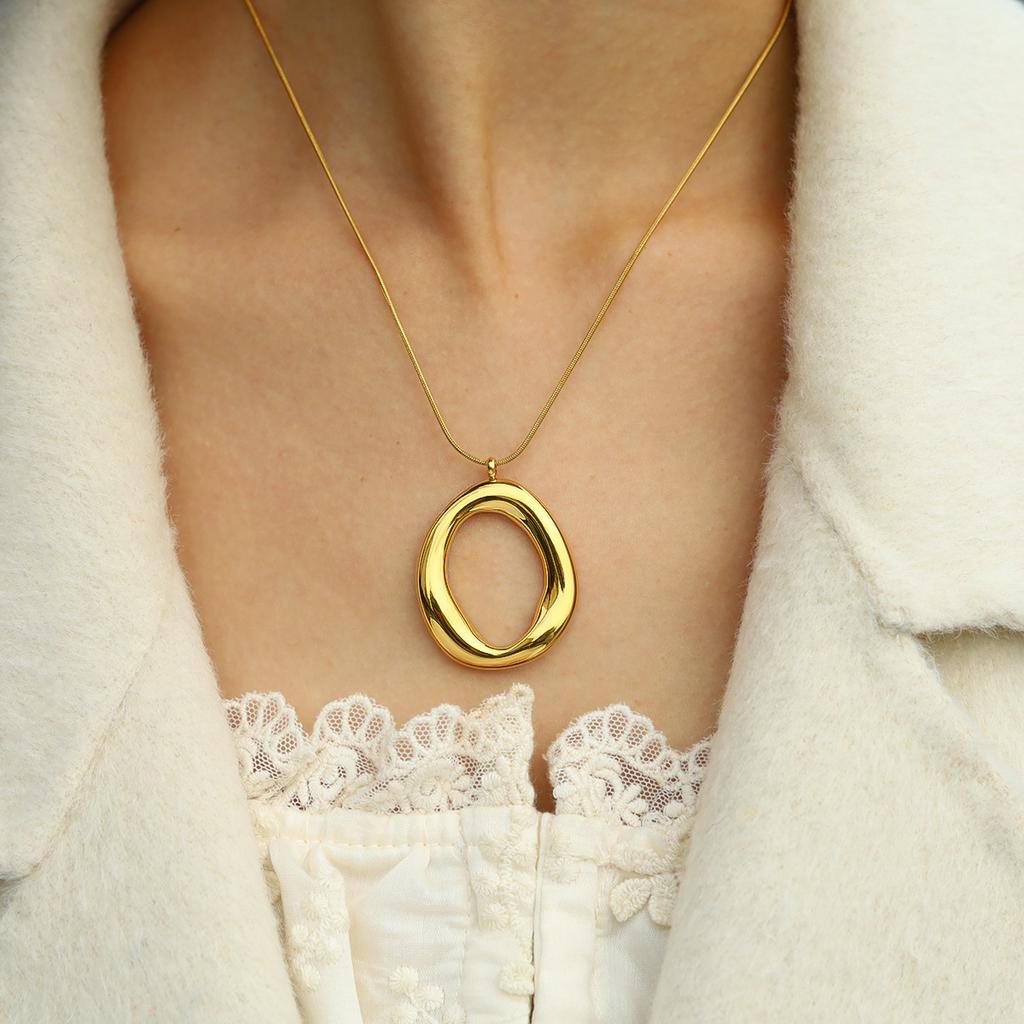 Stainless Steel Irregular Pendant Necklace for Women Snake Bone Chains Trendy 18K Gold Plated Jewelry Gifts