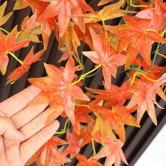 Faux Maple Leaves for Autumn Decor 5?Fork Artificial Leaf Hanging Vine, Fake Foliage Wall Autumnal Festivals Plant, Simulated Greenery Vine