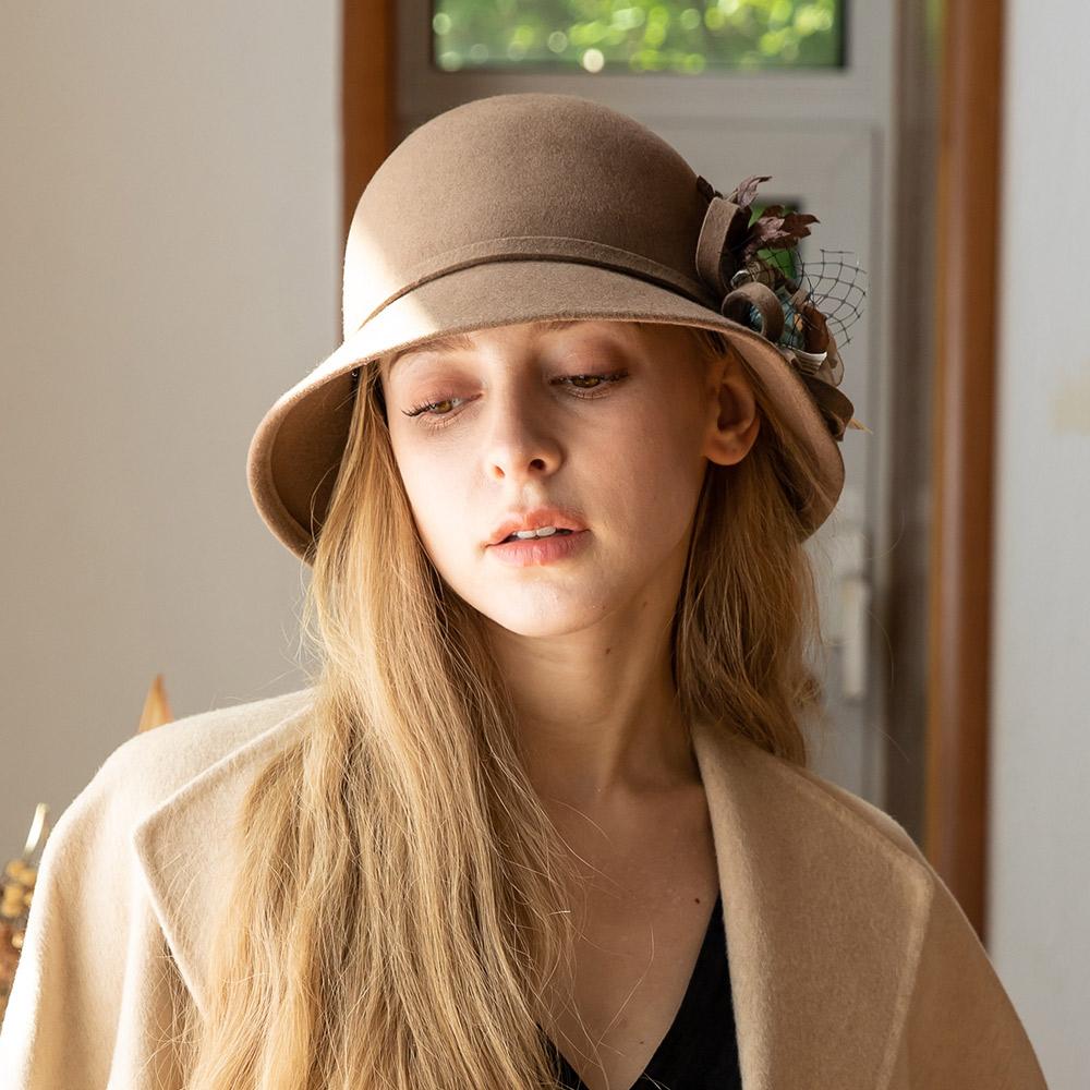 Kaliseumontapone Edeline 5 Cloche Hat