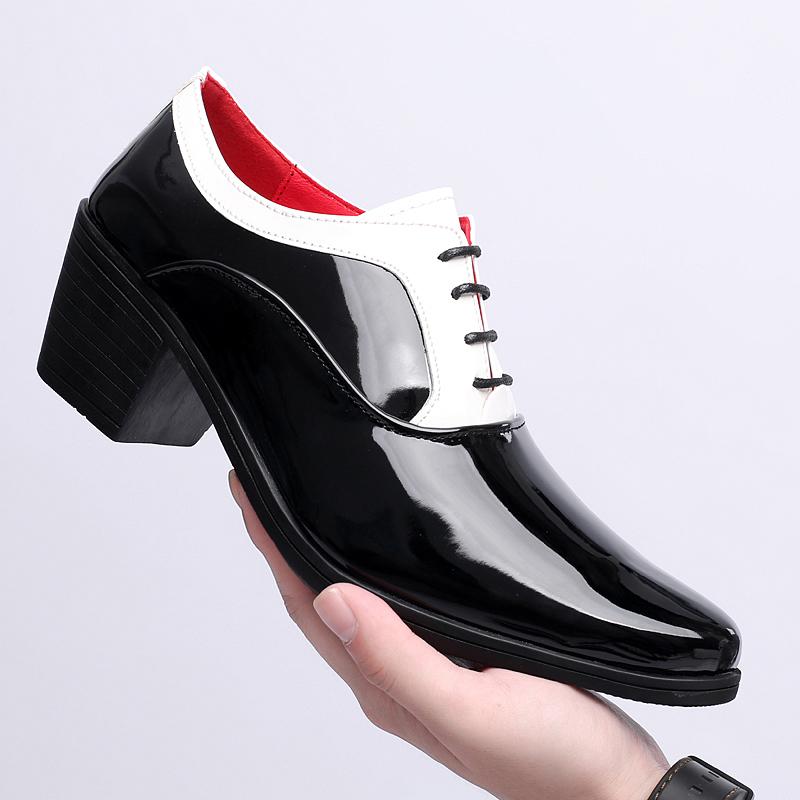 

Новый Жених Белый С Черными Туфлями Заостренный Глянцевая Кожа Высота 4,5 см Увеличивающие Оксфорды Мужские Свадебный Костюм Выпускной Вечер Формальная Обувь 40