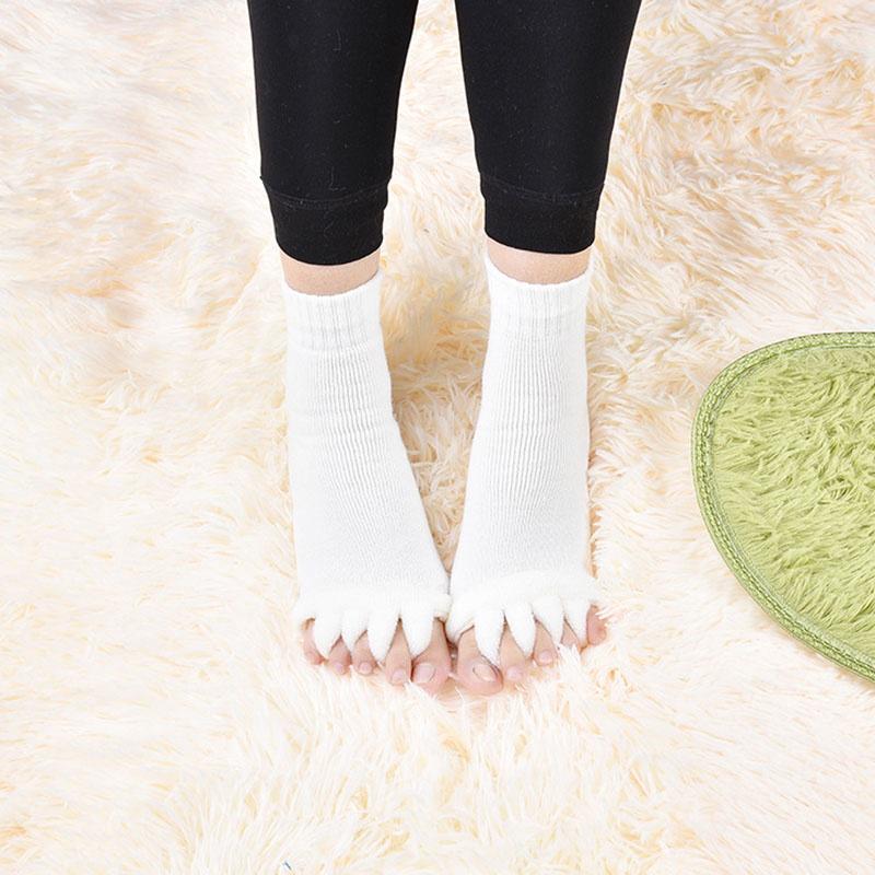 

Socks Toe Ladies Indoor Massage Toes Five Finger Socks Cotton Socks Yoga White