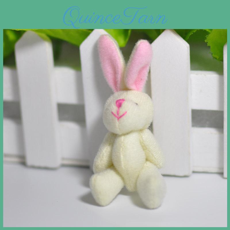 Niedliches 7,5 cm großes Mini-Kaninchen-Plüschtier, perfekt als Hochzeitsgeschenk oder Mitbringsel.