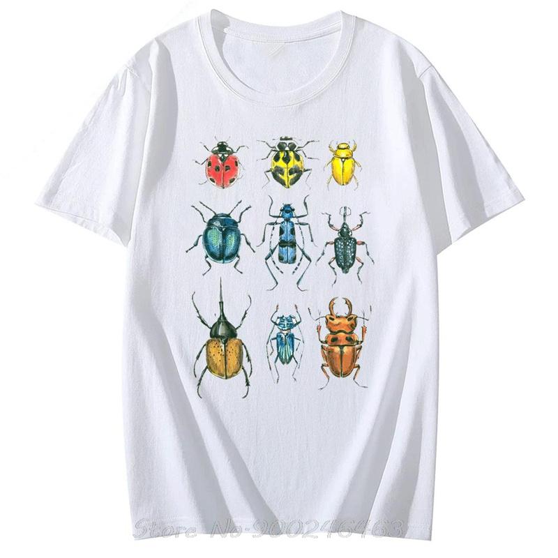 Cottagecore Entomology Tee Vintage Bug TShirt Insect Praying Unisextis Top Gift for Insect Lover Scientific Aesthetic Beetle Shirt