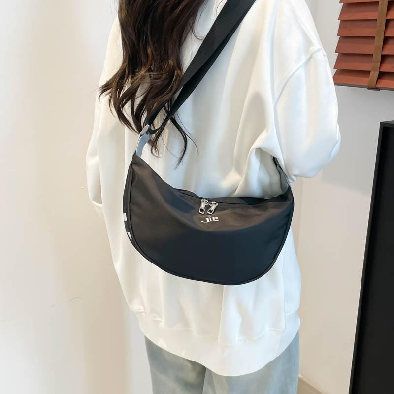 Lässige Nylon Hobo Umhängetasche für Damen Designer Schultertaschen Grün Kleine Kapazität Tote Lady Reise Shopper Tasche Damen Geldbörsen 2025