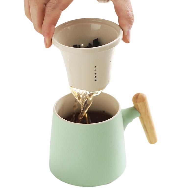 Ceramic Wooden Handle Mug with Lid Tea Separating Cup Office Water Cup Advertising Gift