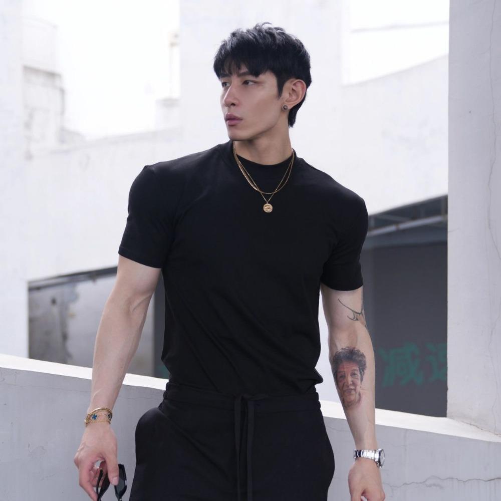 Men's Clothing Block Color Regular Shoulder Short Sleeve Summer T-Shirt Cool Feeling Cleanfit Trendy Top Lightweight Comfortable
