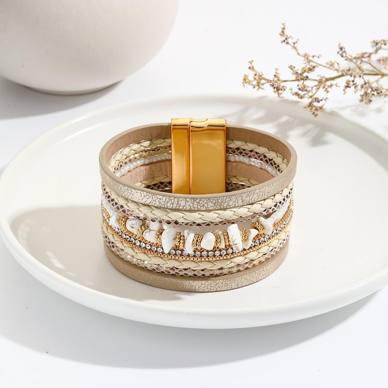 Boho Style Irregular Turquoise Leather Cuff Bracelet With Rhinestone Inlay Gold Magnetic Clasp Unisex Vintage Jewelry Off-White