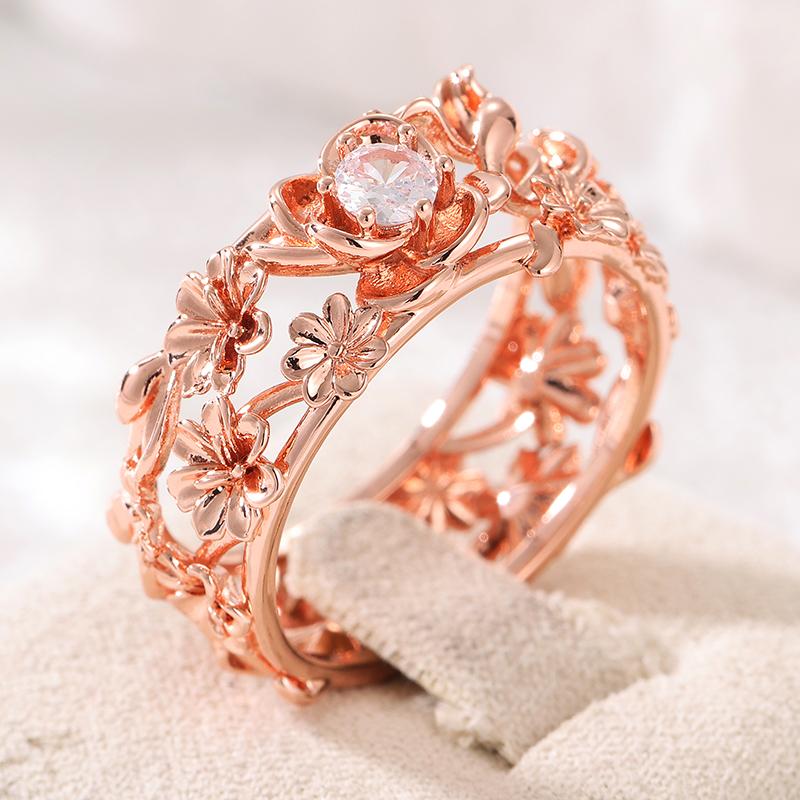 Vintage Inlaid White CZ Flower Women's Ring Creativity Gold Color Hand Carving Daily Wear Party Jewelry Anniversary Gift