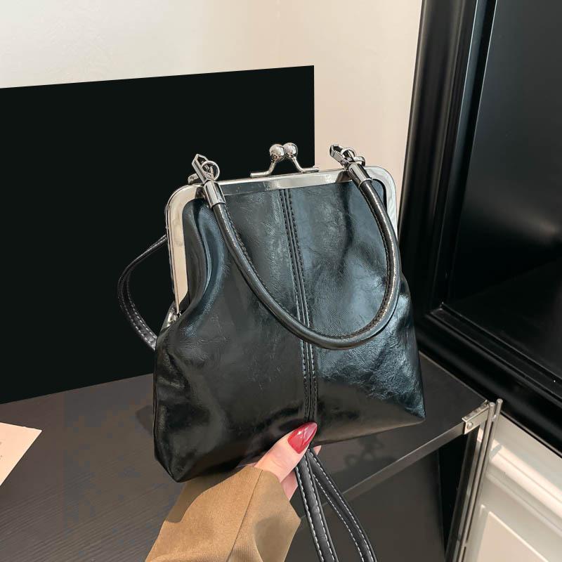 2026 Retro Soft Leather Women's Bag: Fashionable Shoulder & Crossbody Handbag