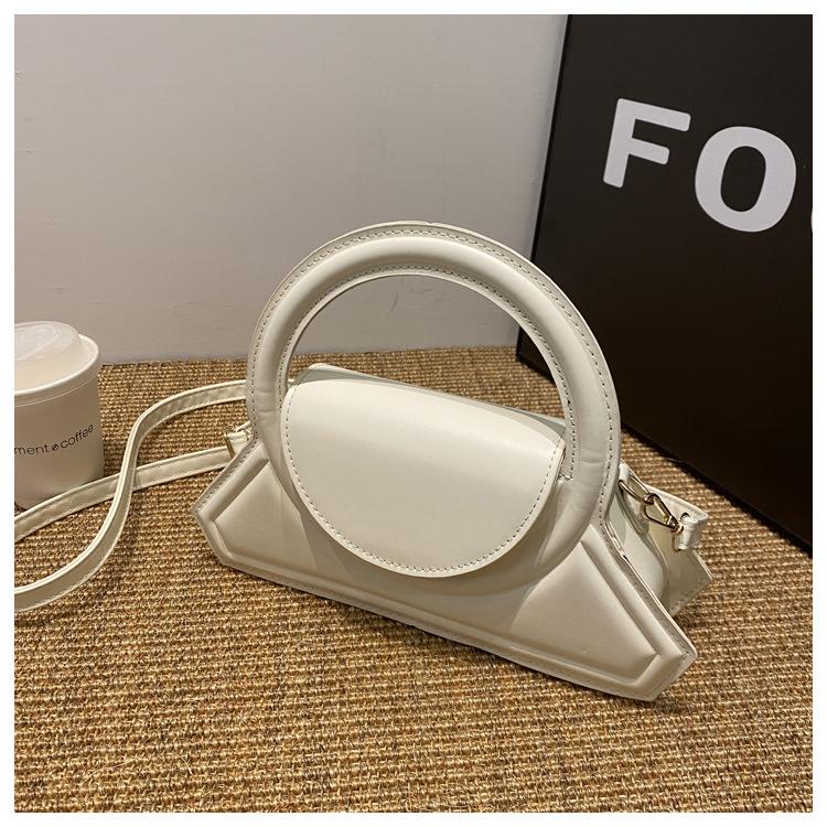 Chic Simple Style PU Handbag Fashion Solid Color Women'S Single Shoulder Crossbody Bag Small Square Design