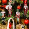 Retro Feiertags-Dekorationsakzente 48 Stück Weihnachts-Nussknacker Holzornamente, Klassische Soldaten-Hängedekorationen, Vintage-Anhänger für Baum Holzdekor