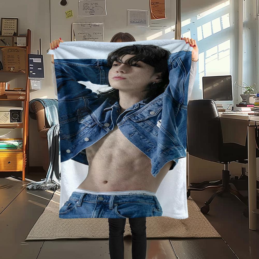 1pz Coperta in Flanella con Stampa di Jeon Jeongguk, Alta Qualità per Tutte le Stagioni, Decorazione per la Casa, Calore e Comfort, Perfetta per Regali di Natale