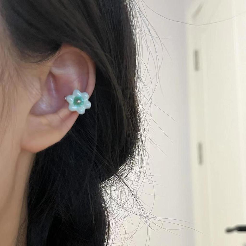 Koreańskie Klipsy na Uszy dla Nieprzekłutych Uszu – Modny Chwost i Perłowy Motylkowy Design dla Kobiet