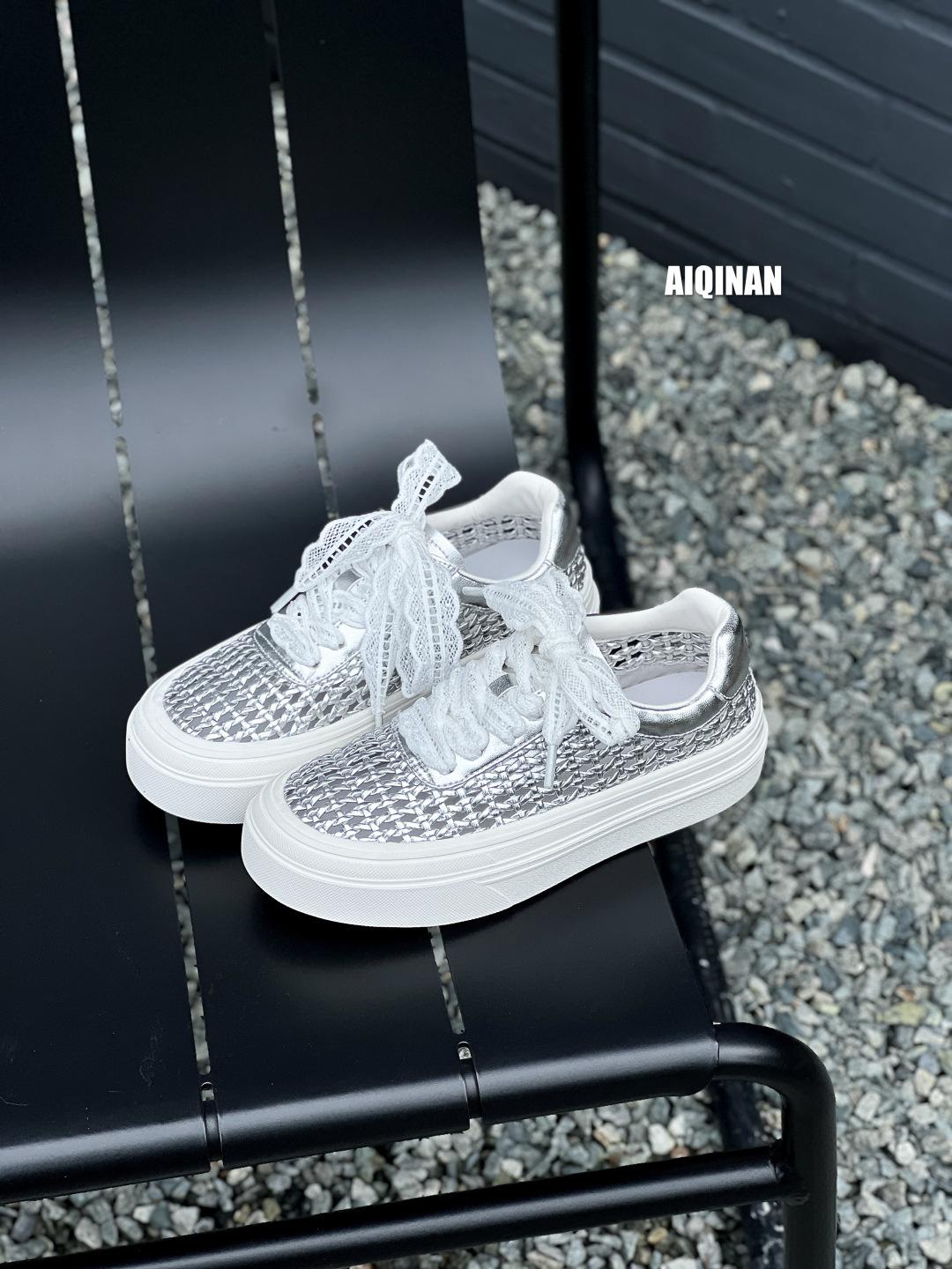 

Platform white shoes women s 2025 new summer lace belt leather woven hollow breathable casual shoes sports board shoes 39 серебряный