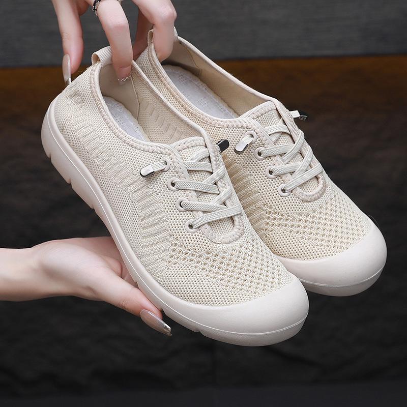 Women's Slip-On Casual Shoes - Comfortable, Non-Slip, Wear-Resistant Cloth Shoes for Spring and Autumn