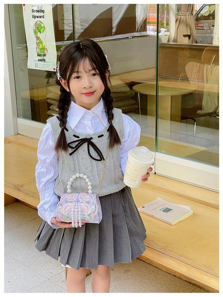 Sweet & Stylish Pearl Handbag for Girls – Cute Ancient Style Coin Purse & Crossbody Bag