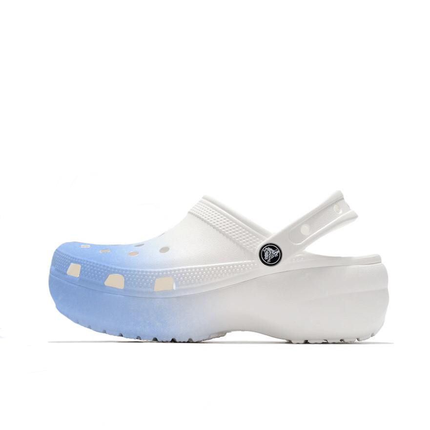 

Crocs Classic Platform Clog Minimalist Blue Beach Girl School Style EVA Hole Shoes Unisex Blue 34-35 синий
