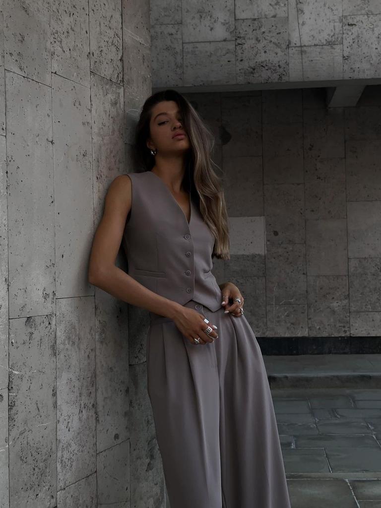 Women's Spring New Arrivals V-Neck Sleeveless Vest Wide Leg Pants Casual Set