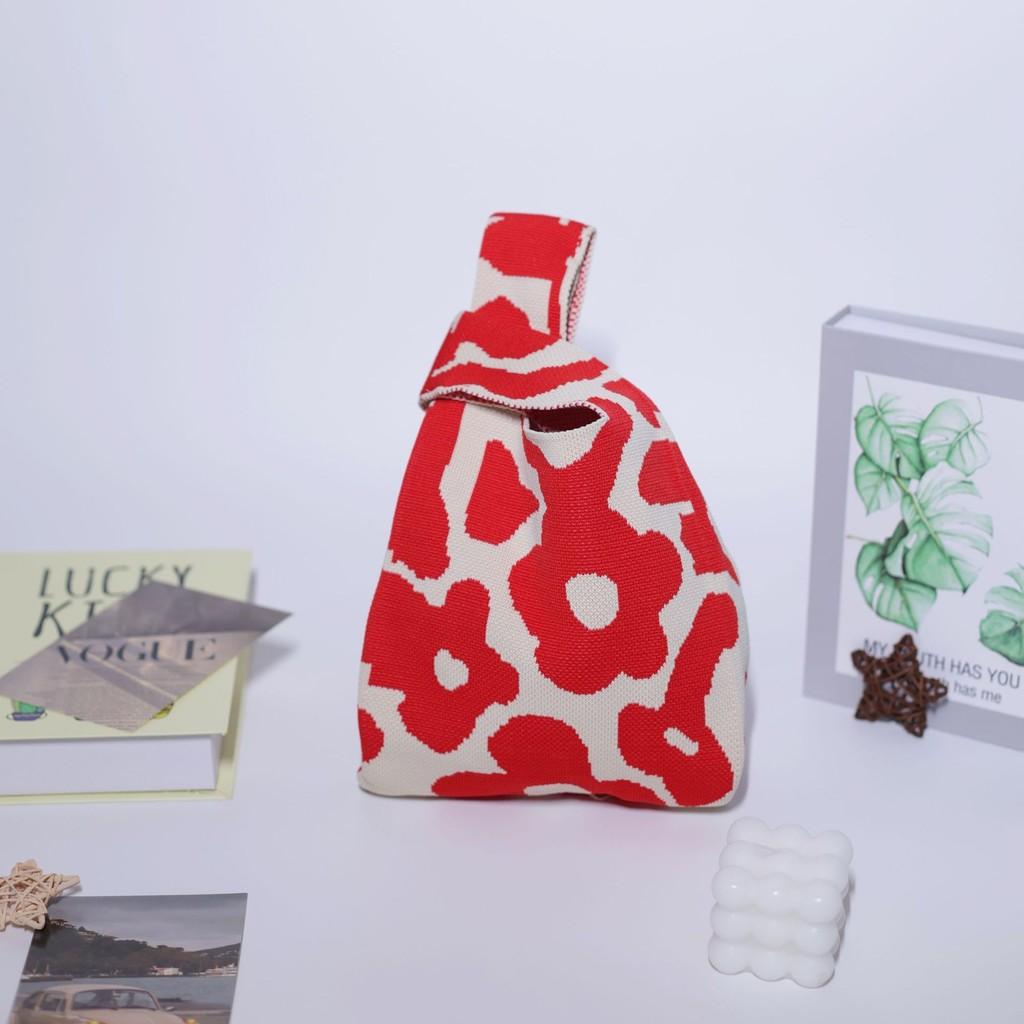 Trendy Knit Bucket Bag For Women Soft And Spacious Tote Bag With Eye-catching Patterns Ideal For Daily Wear And Gifts