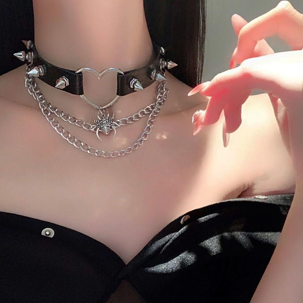 Fashion Black PU Leather Choker Necklace Women's Punk Gothic Spike Rivet Necklace Pendant Collar Jewelry