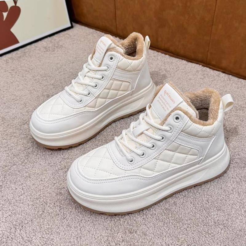 Thick-soled Women's Autumn and Winter New Velvet Warm Lace-up High-top Shoes Versatile Sports and Leisure Board Shoes