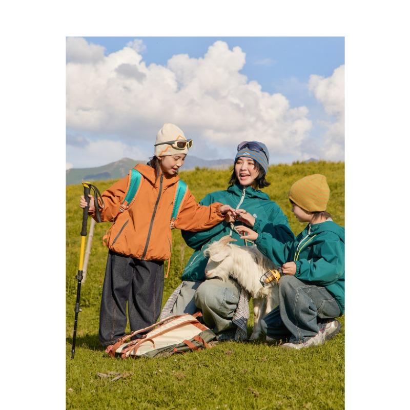 Kids Waterproof Hooded Long Sleeve Outdoor Jacket For Boys
