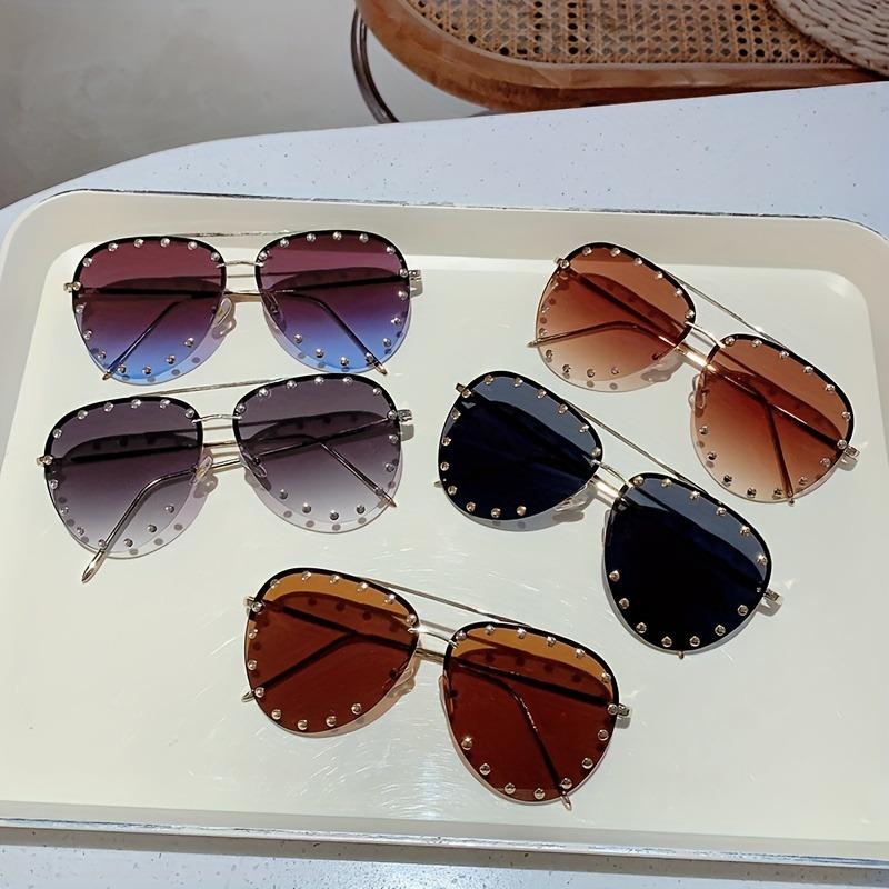 Mode Randloze Aviator Zonnebril Dames Vintage Luxe Merk Design Diamant Geslepen Lens Klinknagel Zonnebril Voor Vrouwen UV400