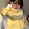 Autumn and winter new fashion warm scarf high-end floral embroidery knitting a versatile scarf women's trend