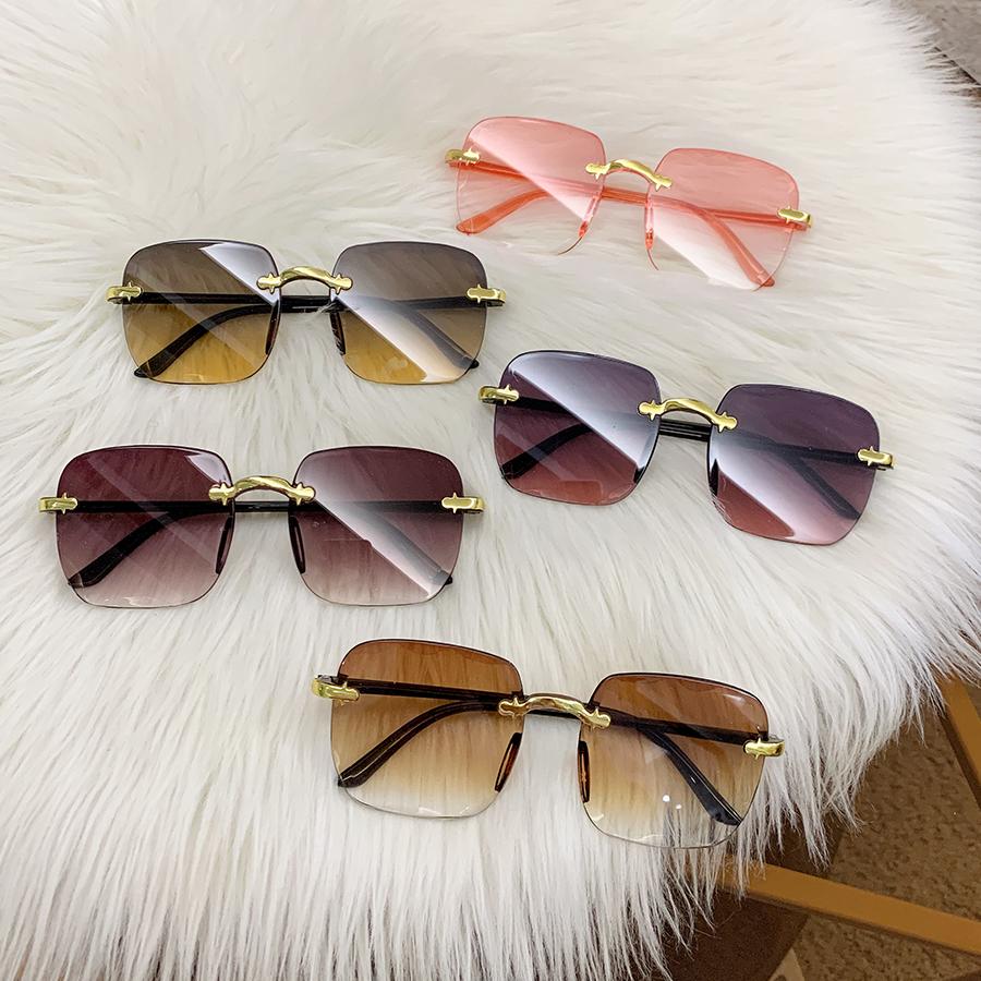 

5-Piece Set Trendy Two-Tone Unisex Glasses Fashionable Frameless Eyewear for Women Ideal for Stylish Outfits And Holiday Party C