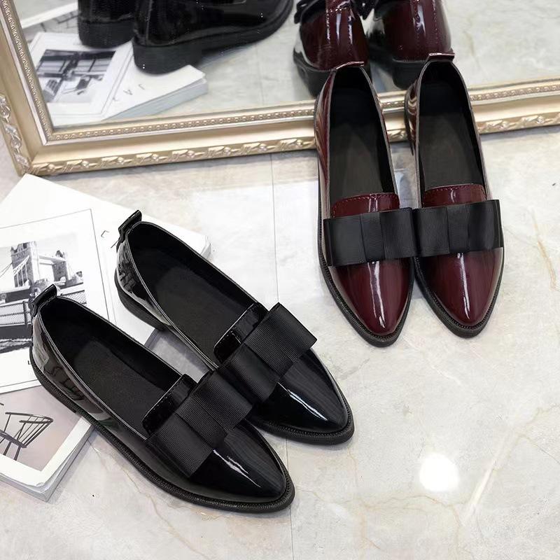 New Women's Loafers Bow Decor Pointed Toe Flat Shoes,Patent Leather Shallow Mouth Commuter Casual Shoes for Women
