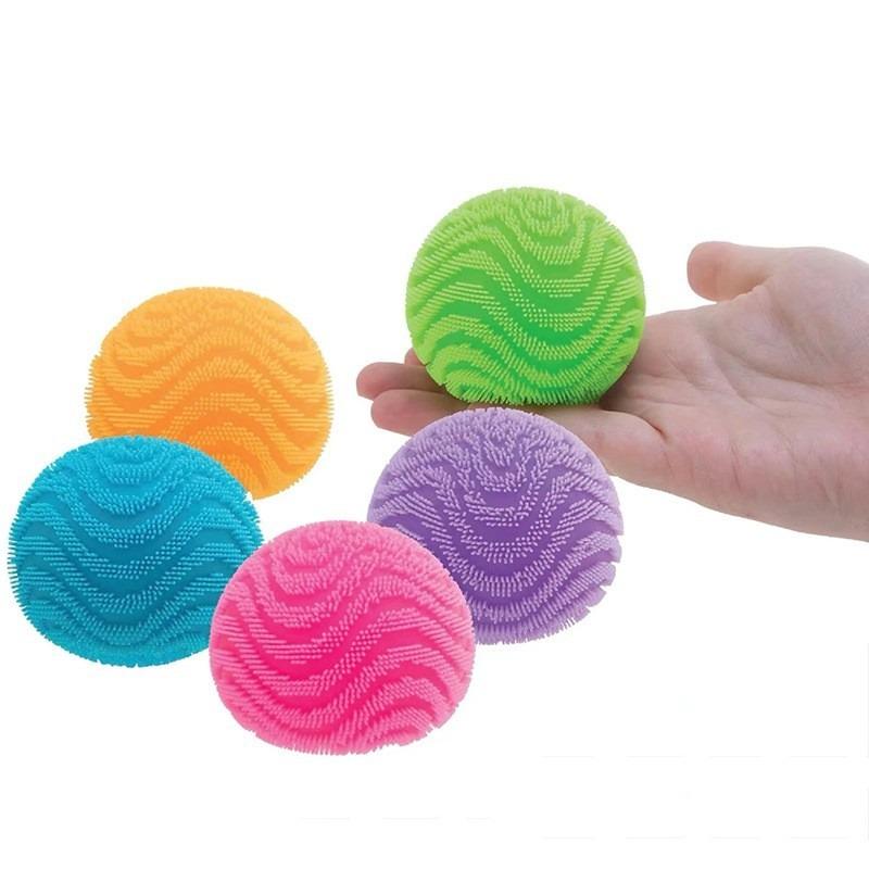 Soft and Fluffy Ball, Gentle Squeeze, Slow Rebound, Soft Texture, Ideal for Releasing Tension and Relieving Stress. Toy Made of Flour Filling.
