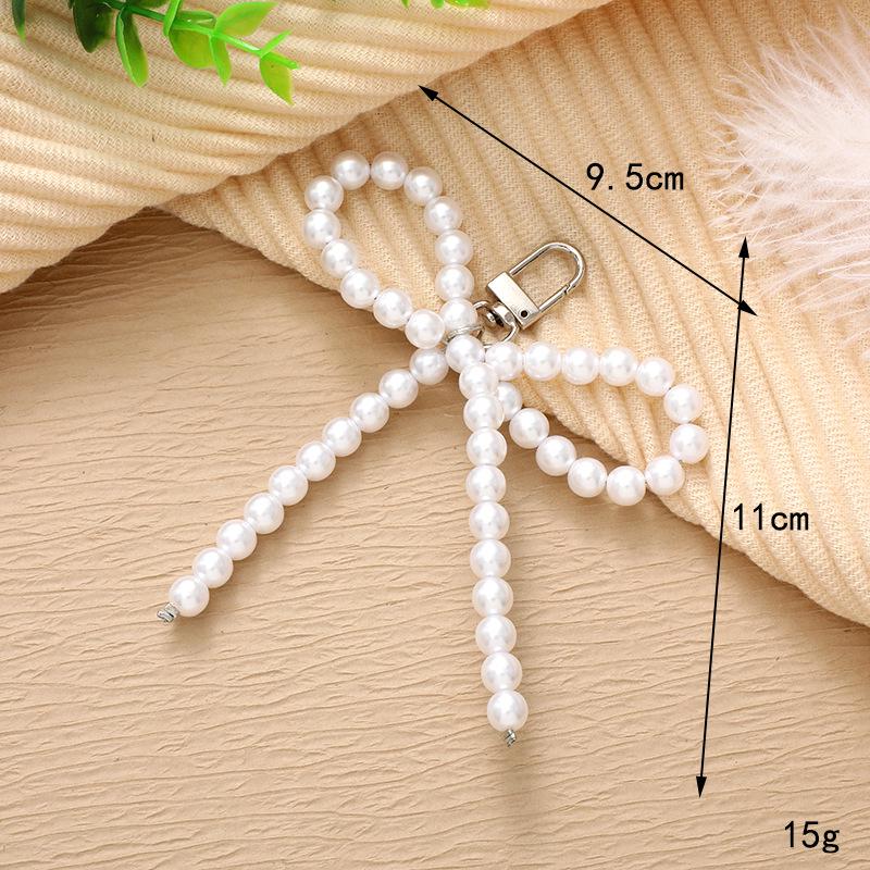 Creative Pearl Bow Pendant Keychain: Exquisite Gift Accessory for Bag or Phone Case