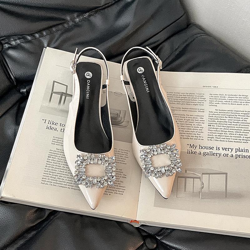 

Модные повседневные остроносые сандалии летние ретро темперамент для работы универсальные лакированные телесного цвета на тонком каблуке с закрытой пяткой женские сандалии 40 бежевый