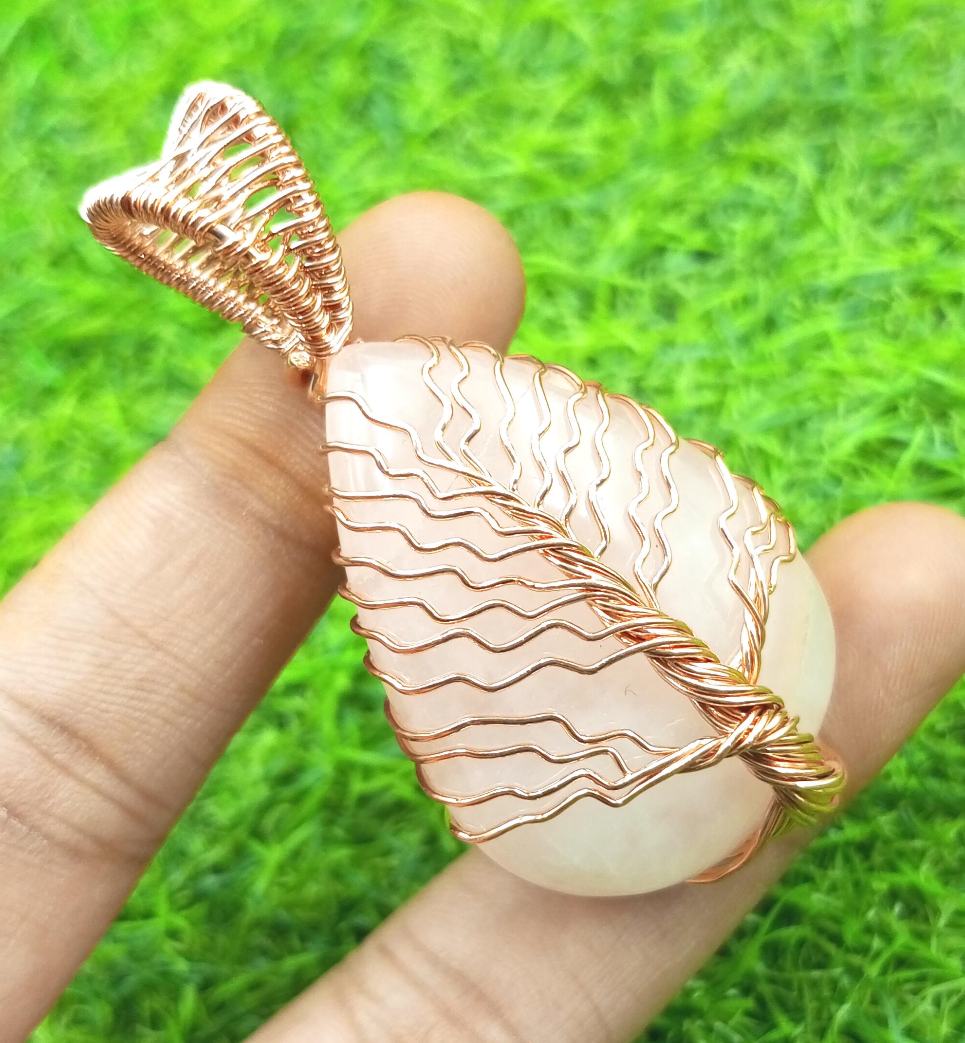 

Драгоценный камень Rose Quratz Gemstone Handmade Copper Wire Wrap Tree Of Life Подвеска Ювелирные изделия