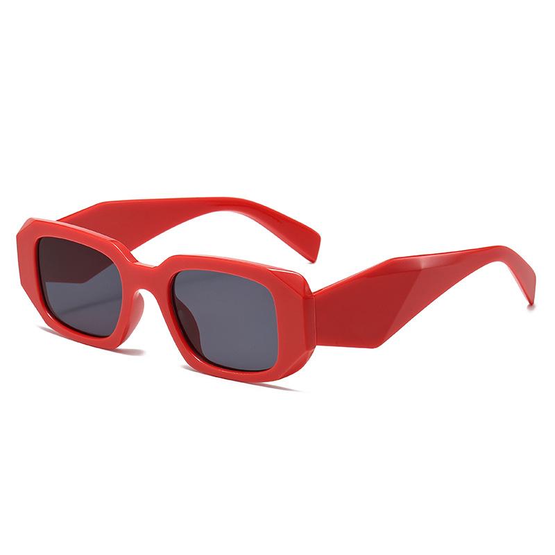 

Luxury Women s Sun Glasses Trendy Square Frame Sunglasses for Woman New ins Style Fashion Eyewear Outdoor HD Vintage Eyeglasses красный черный
