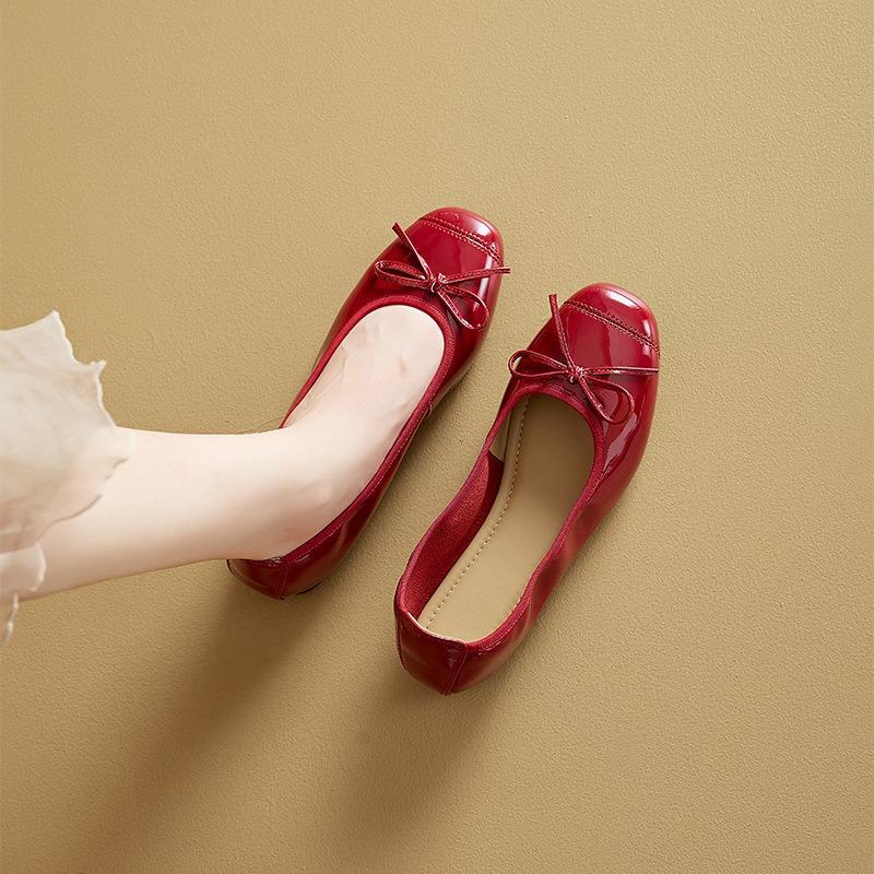 Autumn patent leather small single shoes women, bow lace-up small leather shoes one pedal large size Doudou shoes