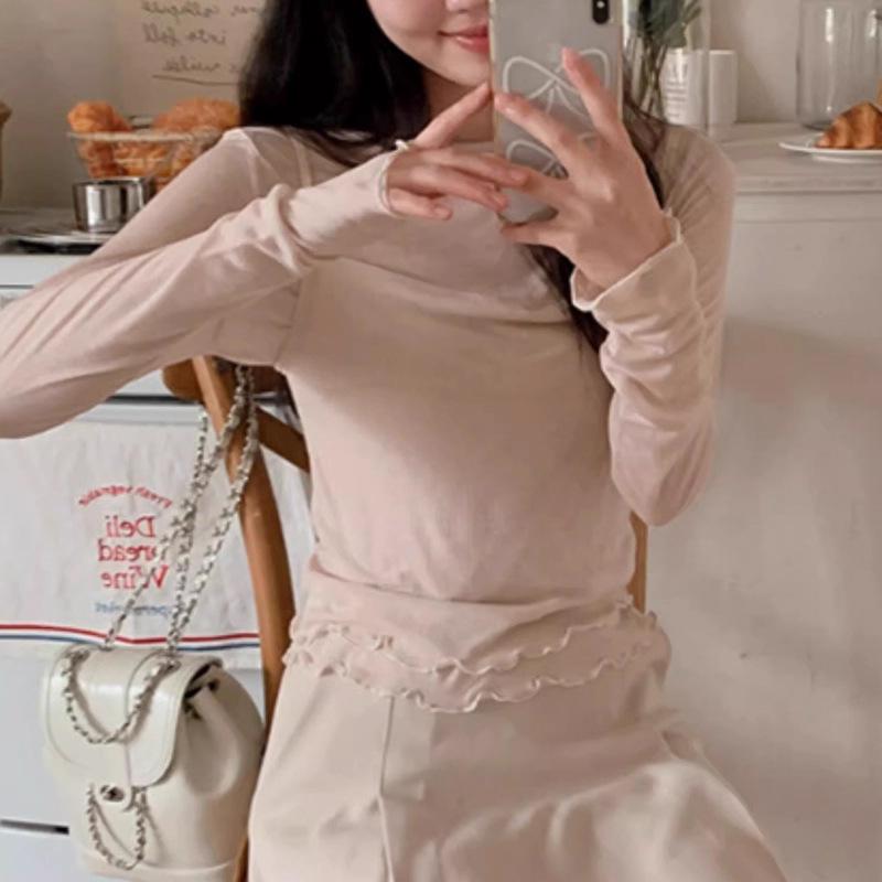 Long-sleeved T-shirt for women in spring, slim design, niche fungus side fake two-piece top, bottoming shirt