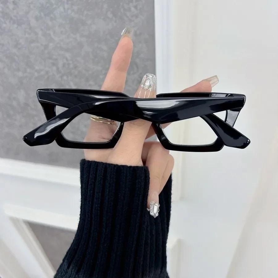 Fashion Stylish Square Eyeglasses Frames Transparent Clear Brand Designer Optical Cute Frame for Women Men